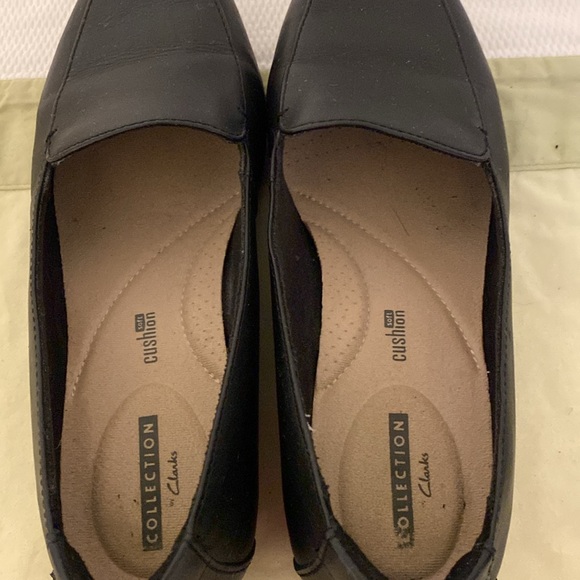 Collection Clark Women's Black Loafers - Picture 7 of 7